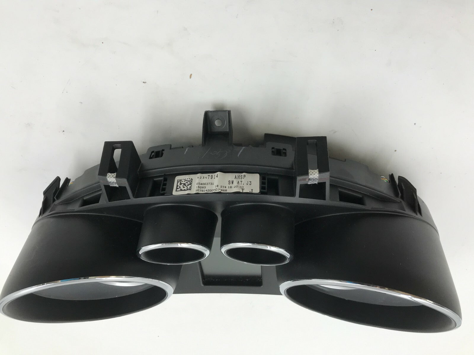 2016 Buick Encore Speedometer Instrument Cluster 40270 Miles OEM B02B30039