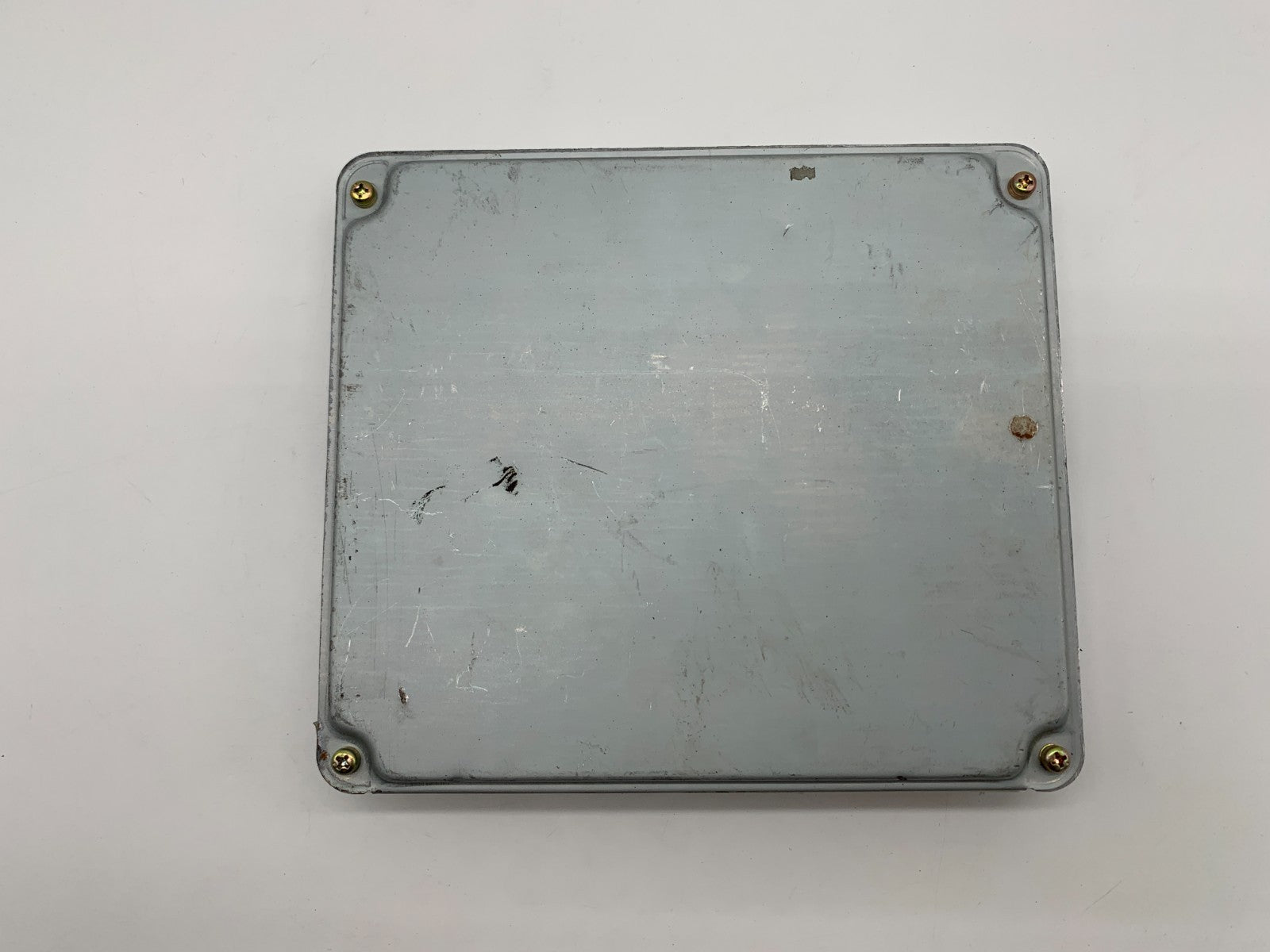 2004-2005 Lexus ES330 Engine Control Module ECU OEM C01B19009