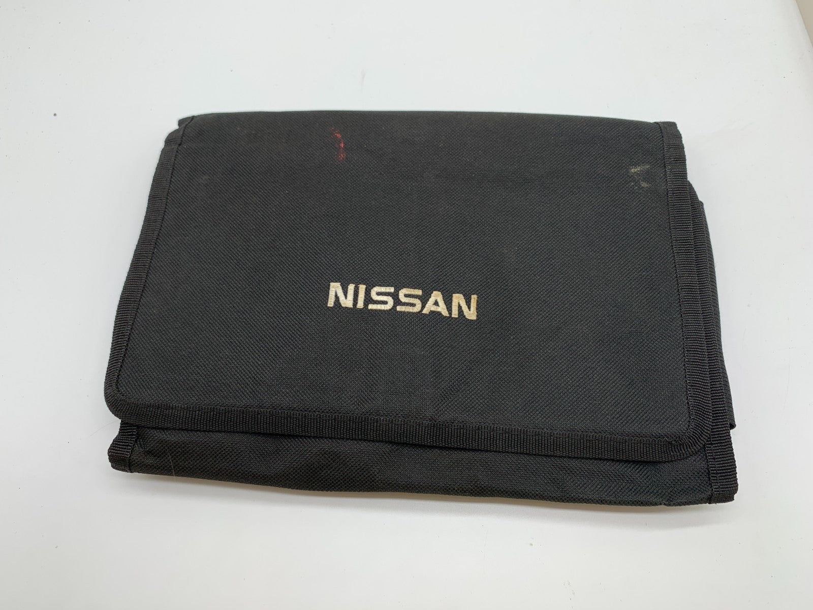 2018 Nissan Versa Sedan Owners Manual Set with Case OEM B02B32040