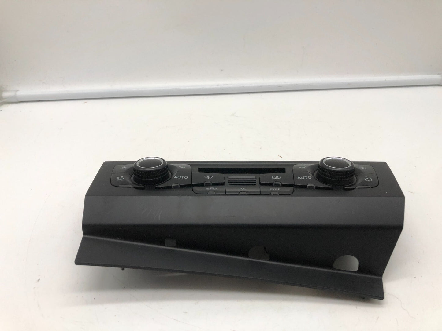 2010-2012 Audi S4 AC Heater Climate Control Unit OEM B04B27006
