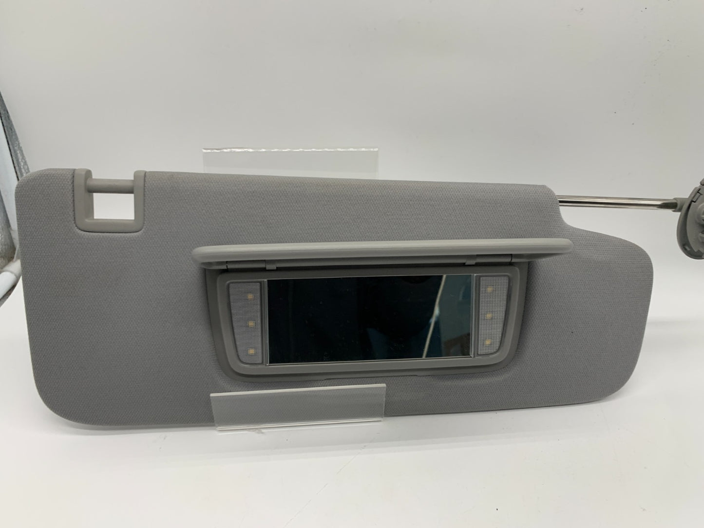2021-2022 Chevrolet Trailblazer Passenger Sun Visor Gray OEM C01B07013