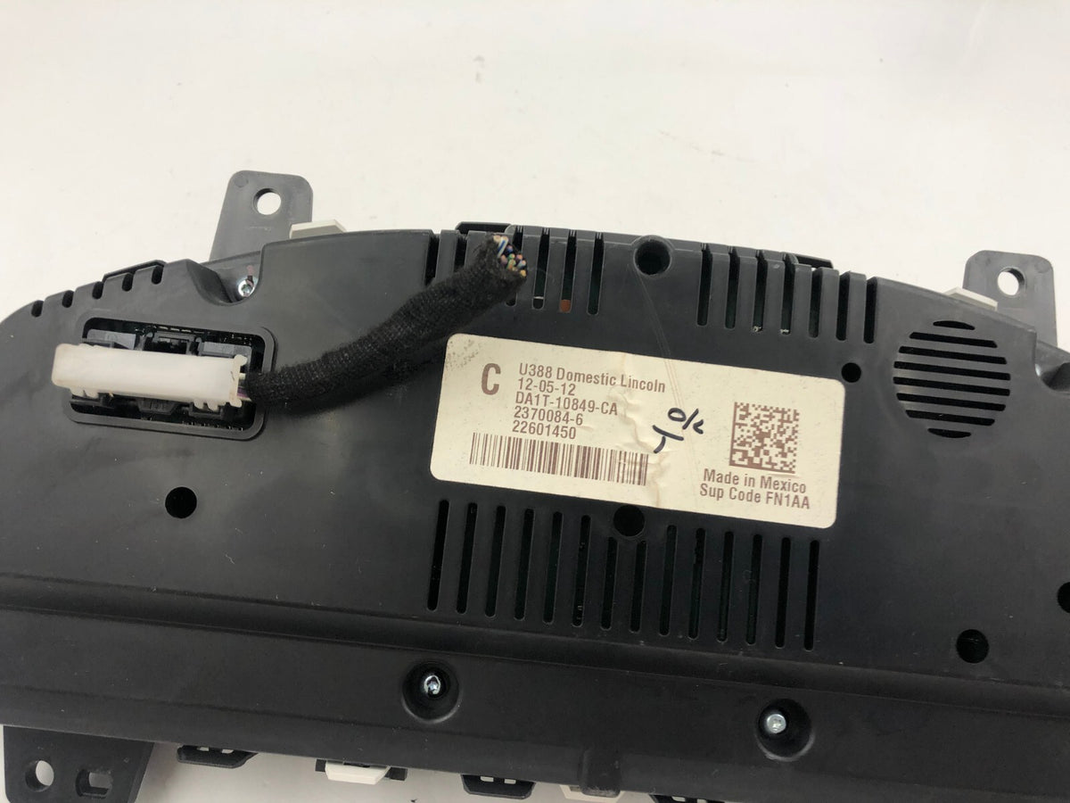 2020-2023 Lincoln Aviator Speedometer Instrument Cluster OEM C01B08001