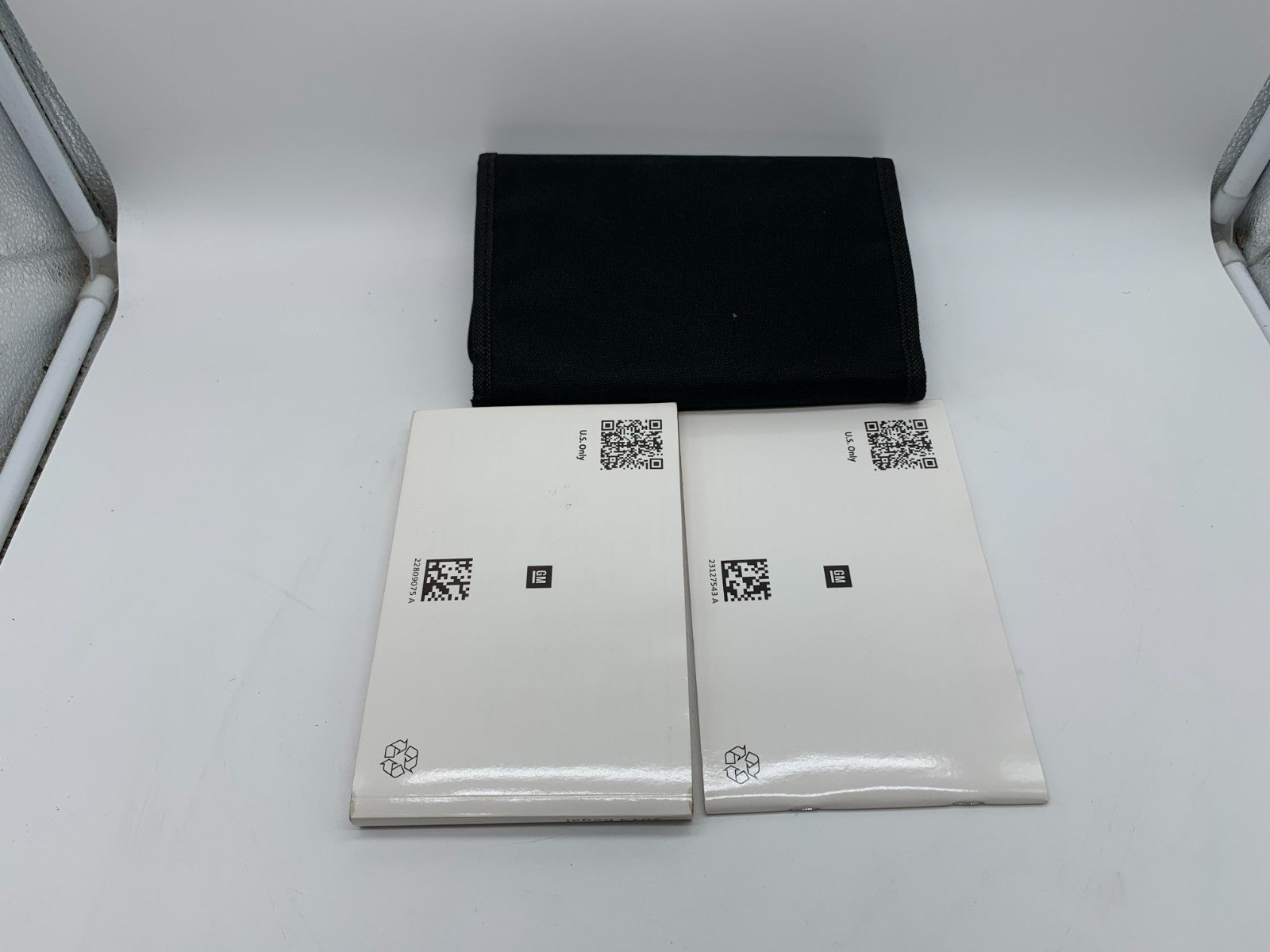 2014 Buick Regal Owners Manual Set with Case OEM A03B56003