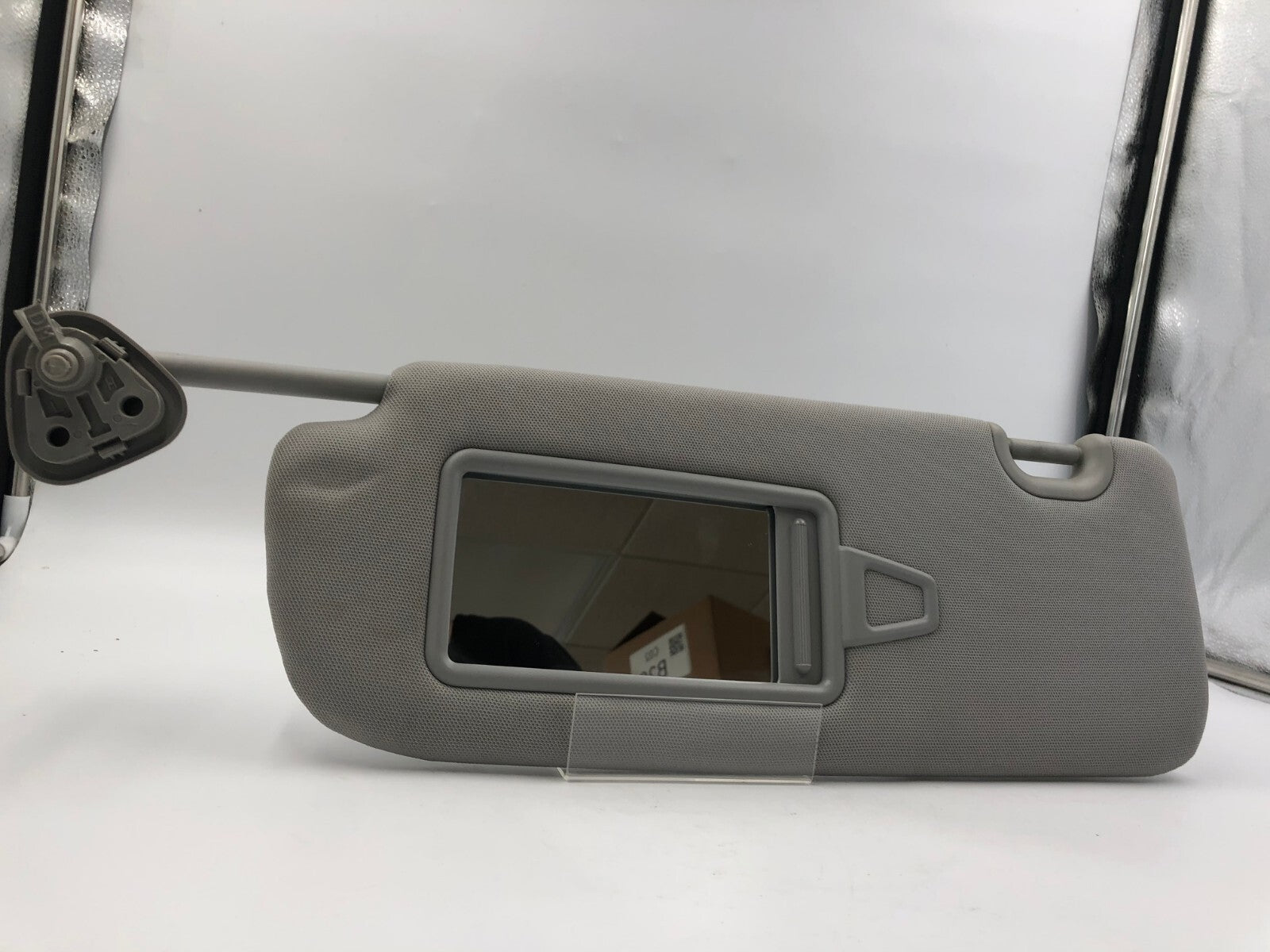 2013-2019 Hyundai Santa Fe Driver Sun Visor Gray Illuminated OEM C03B52058