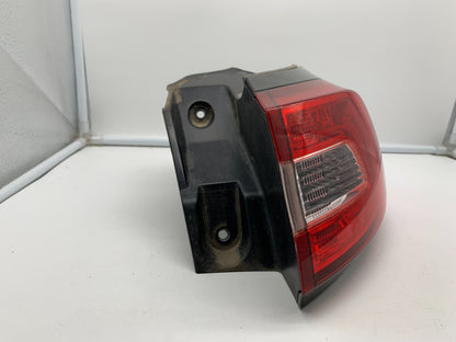 2014-2018 Jeep Grand Cherokee Passenger Side Tail Light Taillight OEM C04B61005