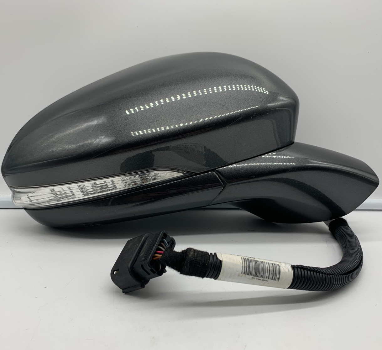 2019-2020 Ford Fusion Passenger Side View Power Door Mirror Gray BSA D01B19012