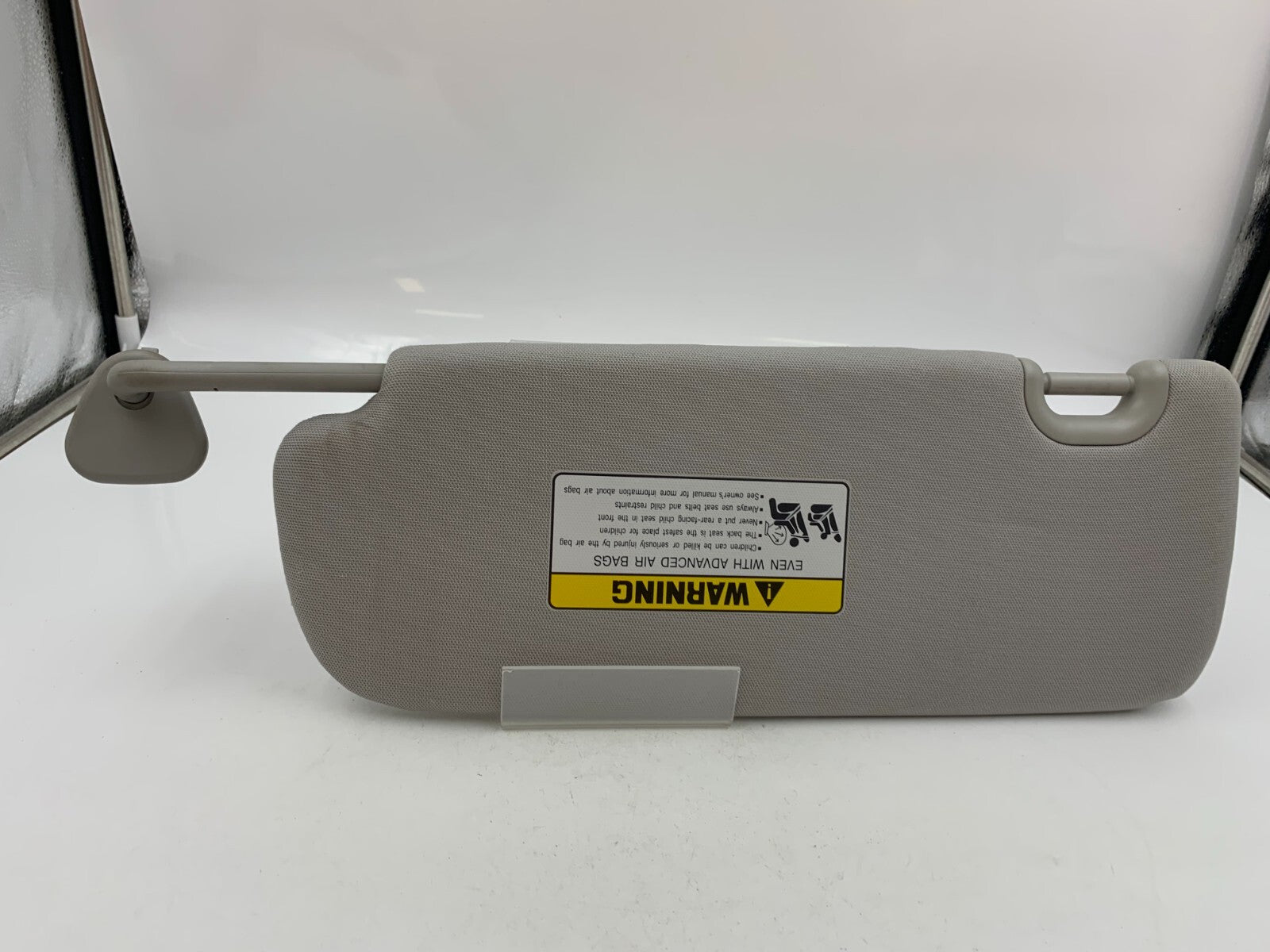 2013-2019 Hyundai Santa Fe Passenger Sun Visor Sunvisor Gray OEM D02B70007