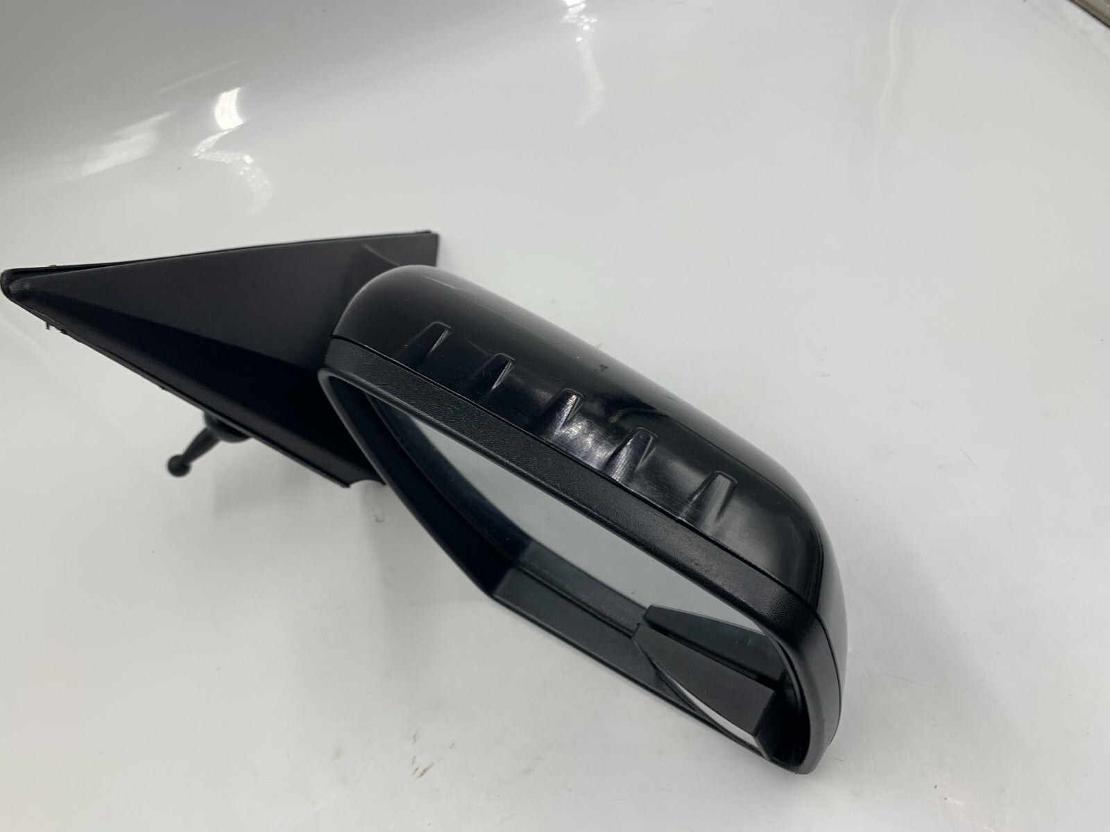 2010-2013 Kia Soul Passenger Side View Manual Door Mirror Black OEM C04B56018