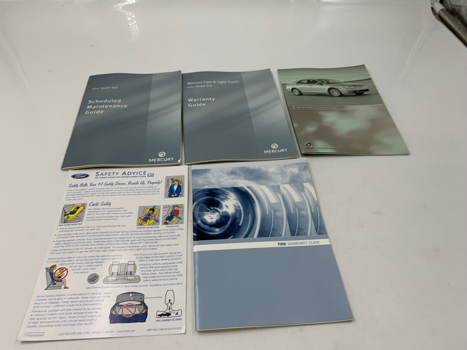 2007 Mercury Milan Owners Manual Set with Case OEM B01B03003