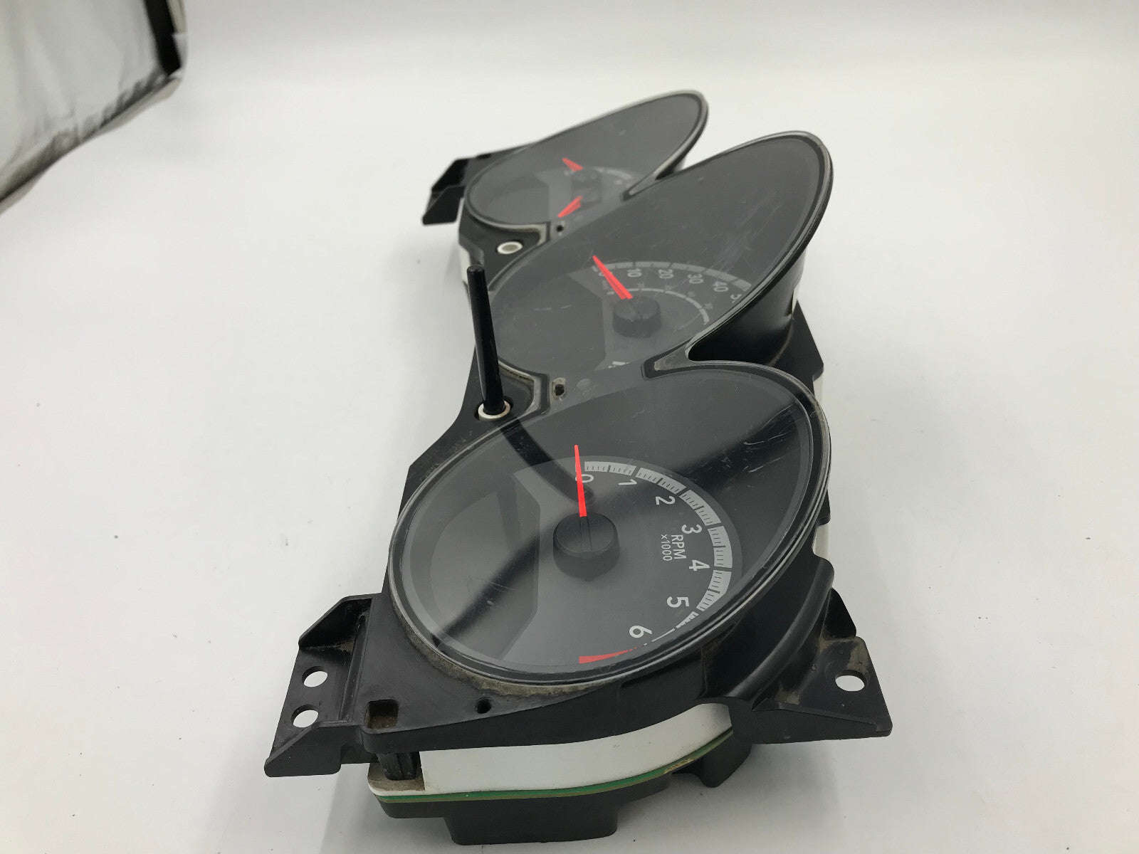 2010 Dodge Avenger Speedometer Instrument Cluster 68123 Miles OEM D01B30081