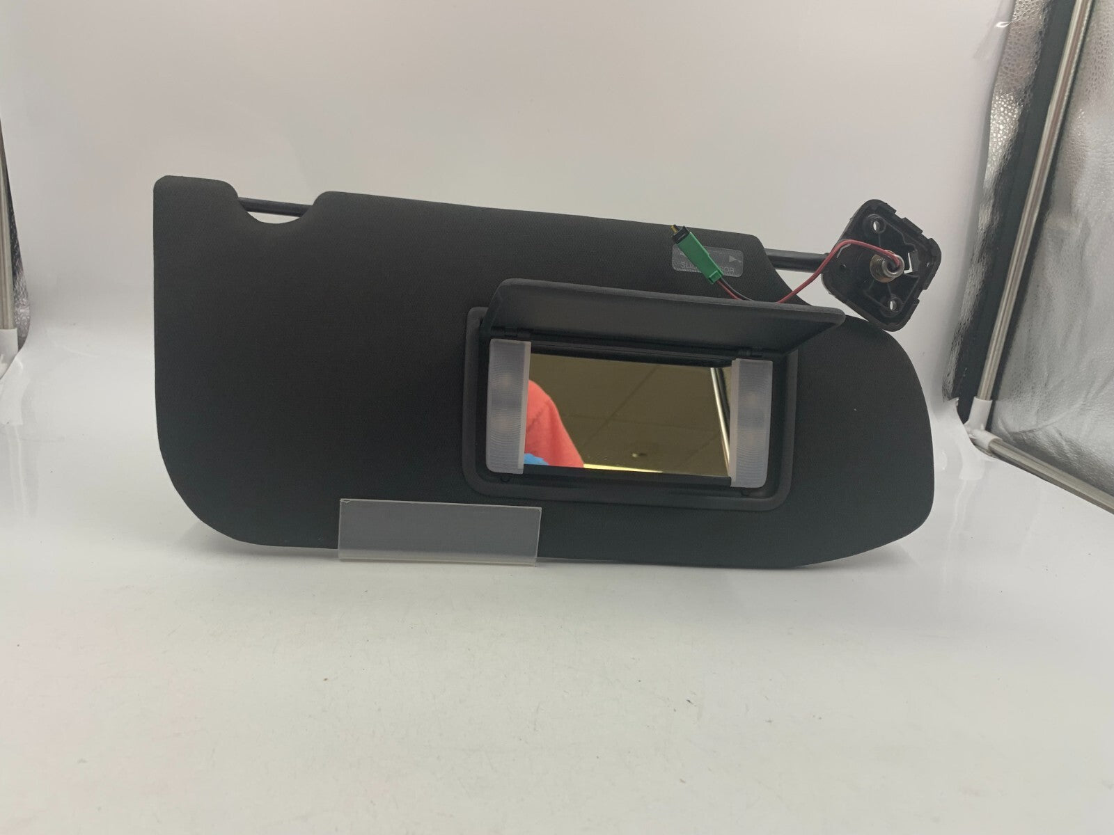 2013-2019 Ford Taurus Passenger Sun Visor Black Illumination OEM B02B15054