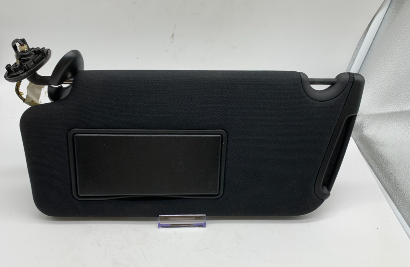2013-2014 Chrysler 300 Driver Sun Visor Black Illuminated OEM B01B27003