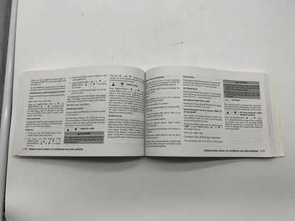 2006 Nissan Altima Owners Manual Set with Case OEM B02B56007