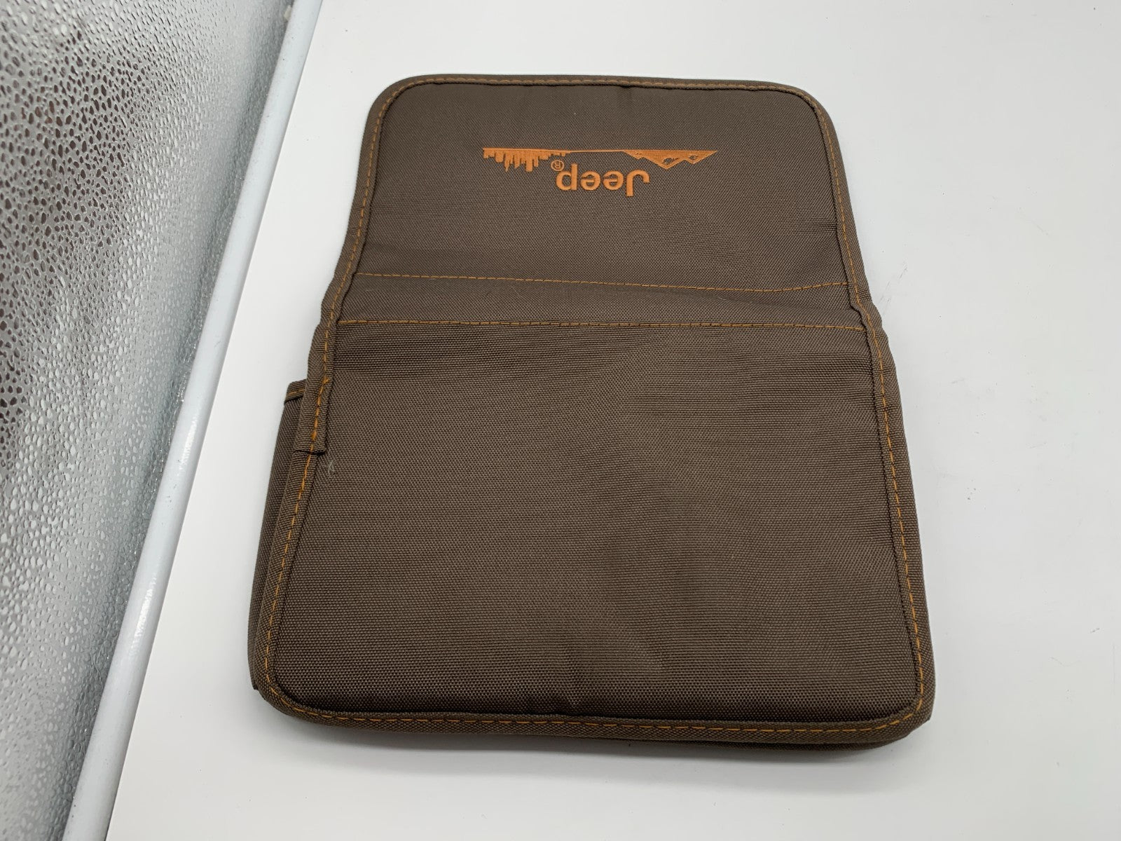 2018 Jeep Compass User Guide Owners Manual Set with Case OEM B03B22005