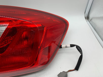 2017-2019 Chevrolet Cruze Passenger Side Tail Light Taillight OEM D01B04066