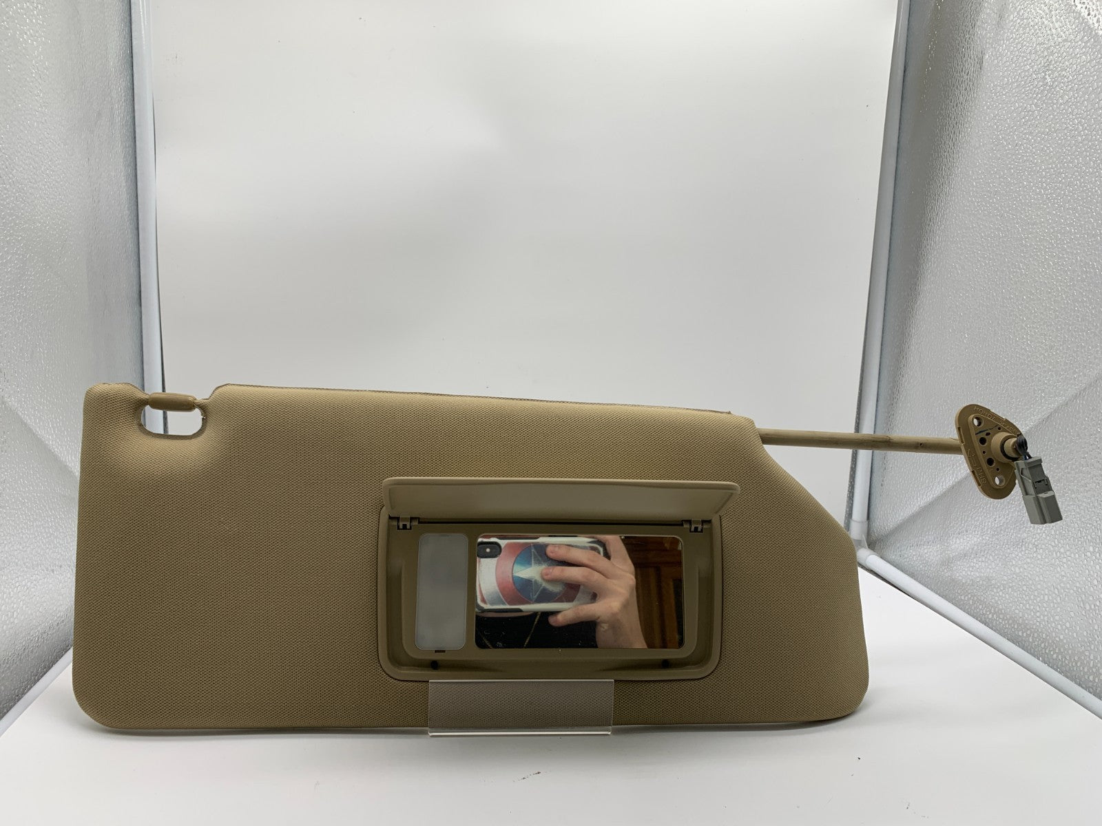 2006-2010 Honda Odyssey Passenger Sun Visor Gray Illuminated OEM C04B20028