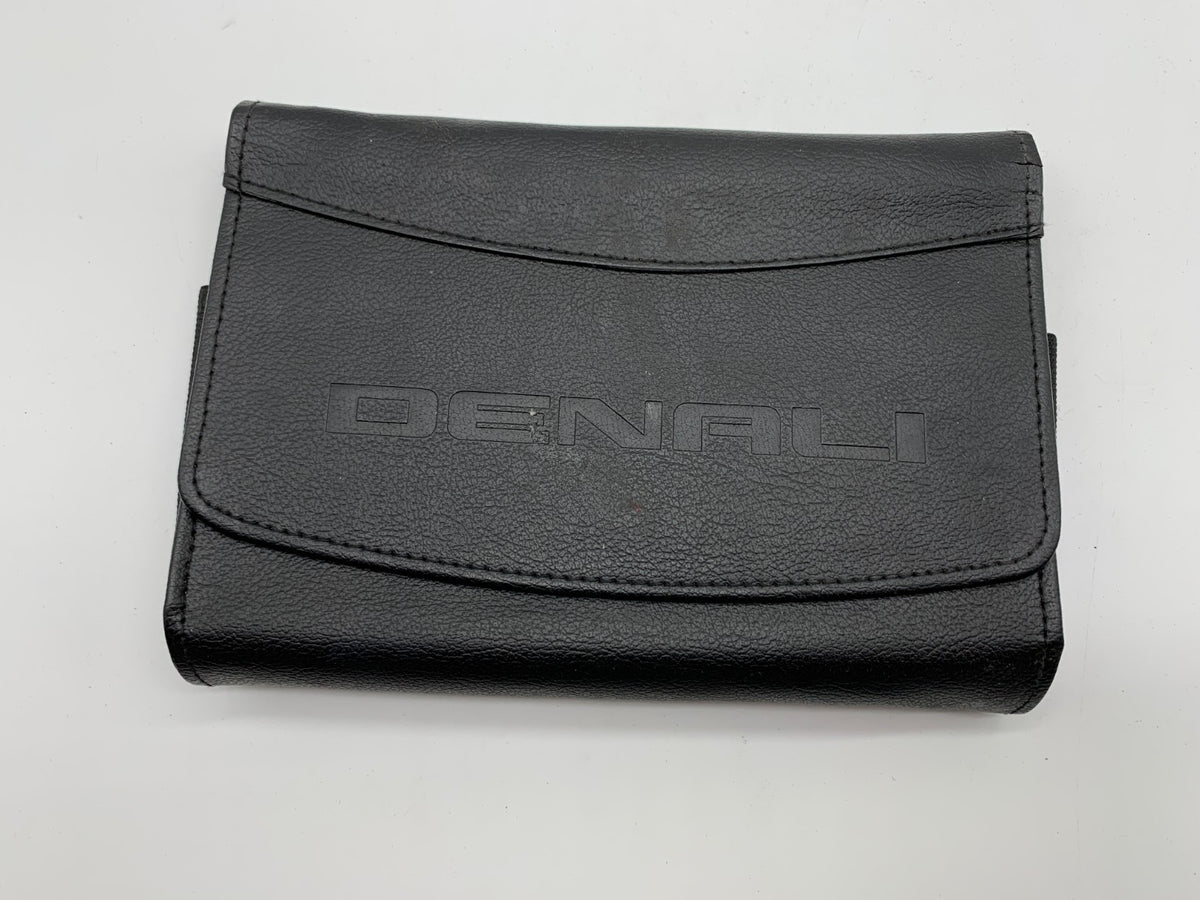 2016 GMC Yukon Denali Owners Manual Set with Case OEM C03B44005