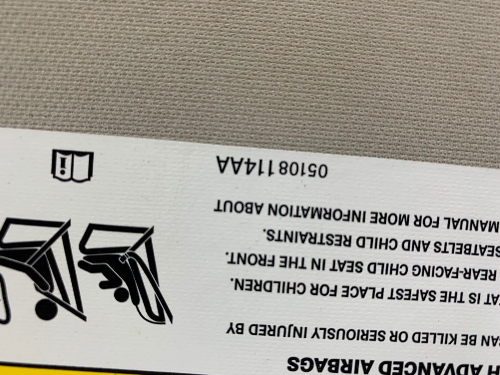 2011-2013 Jeep Grand Cherokee Passenger Sun Visor Gray Illumination B01B30034