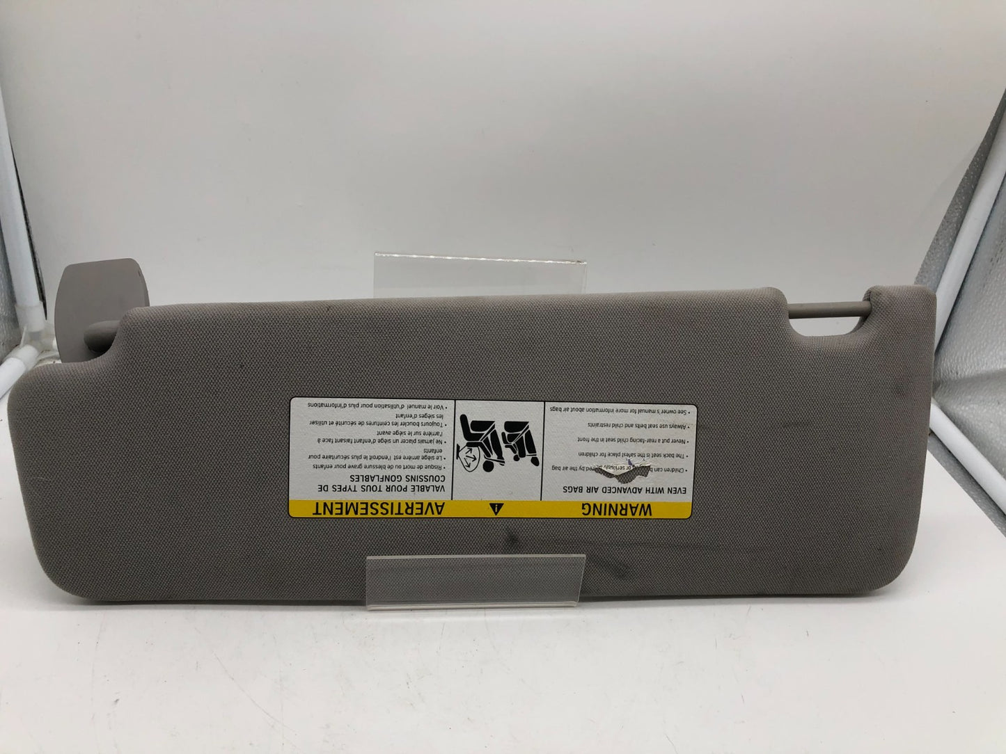 2009-2015 BMW 750i Passenger Sun Visor Gray Illuminated OEM B04B38011
