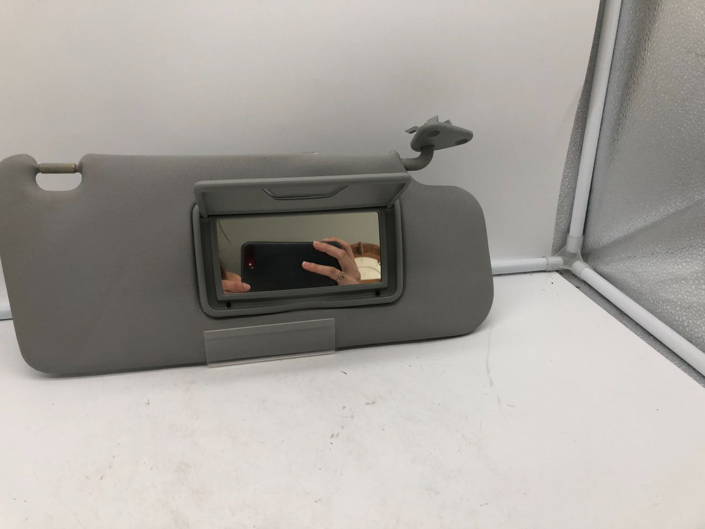 2007-2009 Mitsubishi Outlander Passenger Sun Visor Gray OEM A03B03005