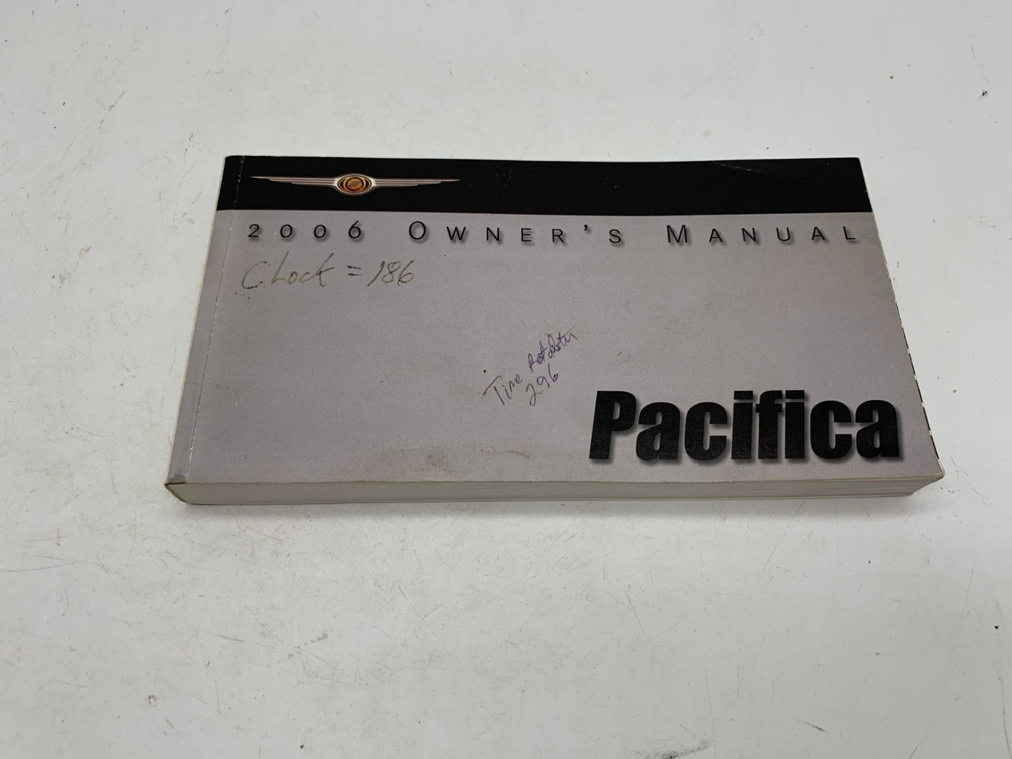 2006 Chrysler Pacifica Owners Manual with Case OEM A01B01010