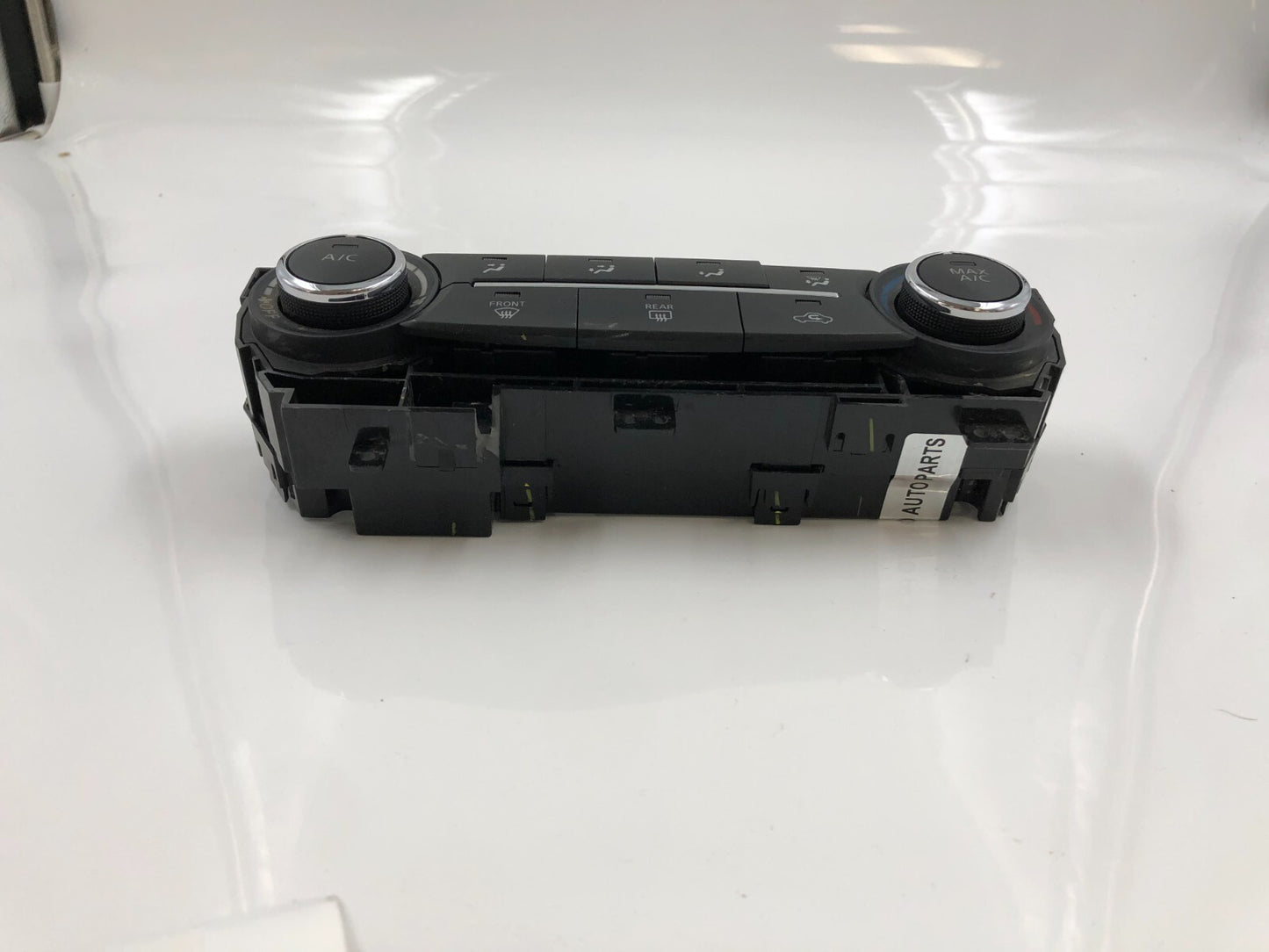 2015-2017 Nissan Sentra AC Heater Climate Control Unit OEM C03B48008