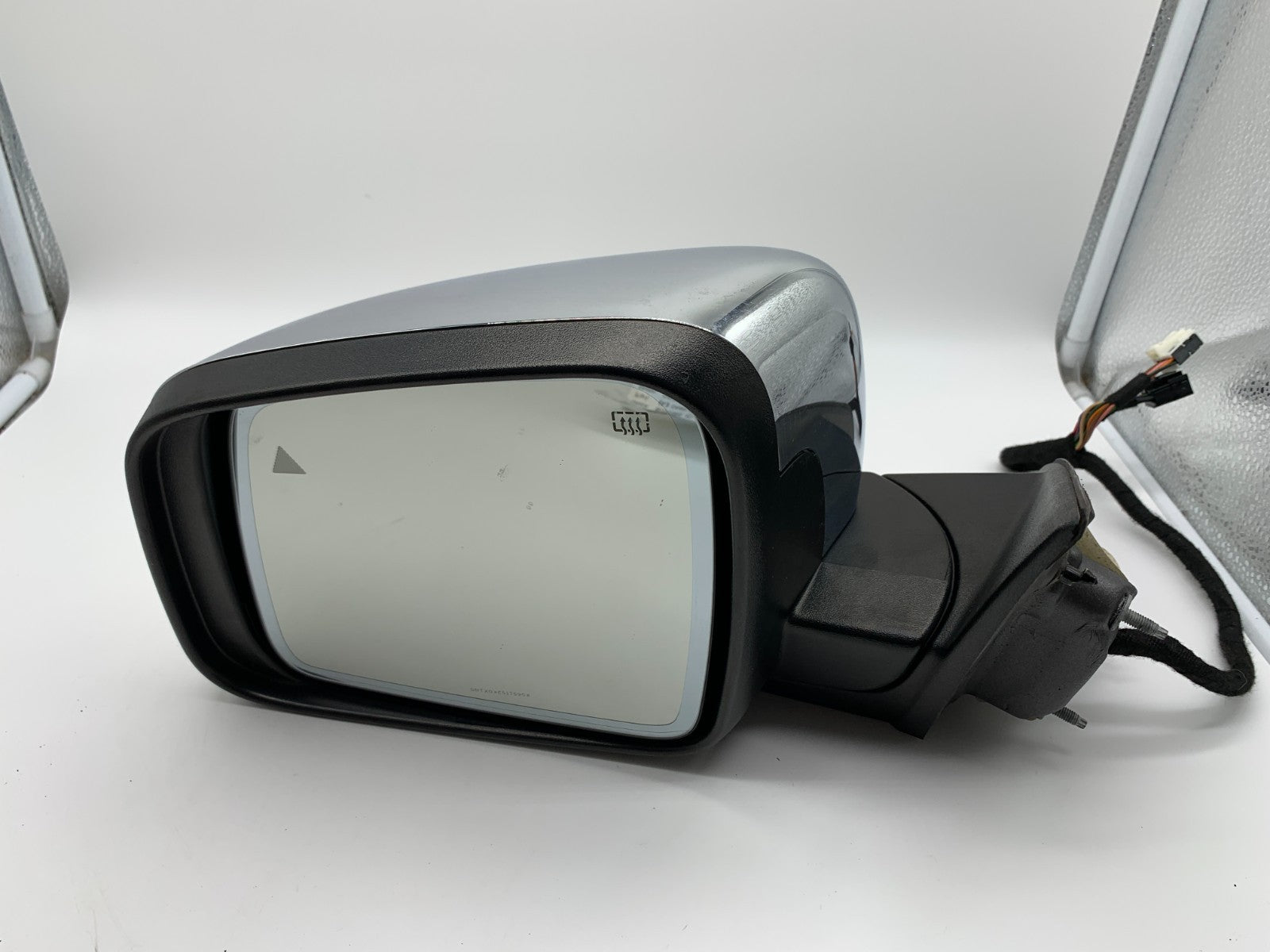2011-2018 Jeep Grand Cherokee Driver Side Power Mirror Chrome BSA OEM C03B03003