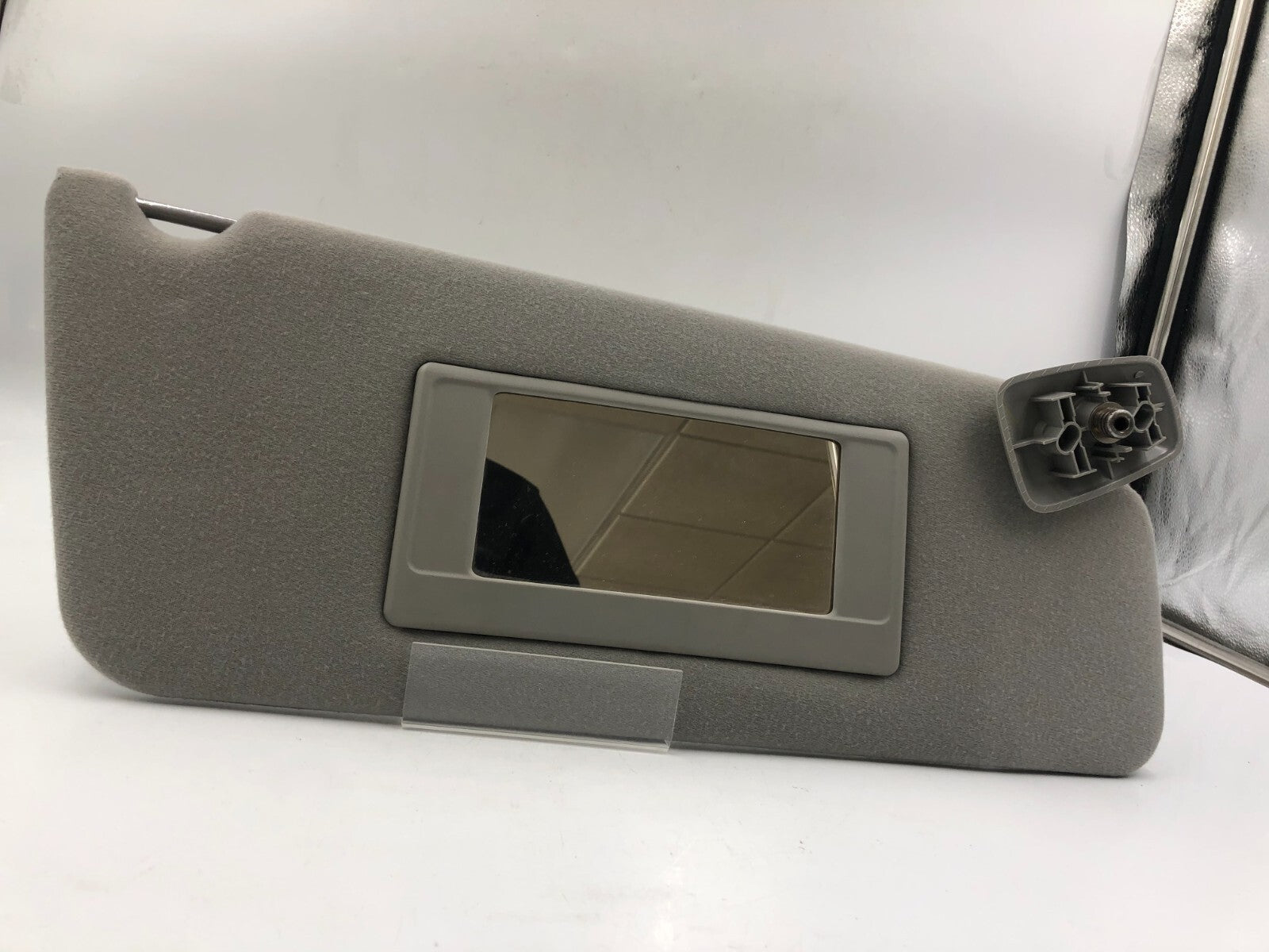 2004-2008 Ford F150 Passenger Sun Visor Gray OEM B02B03023