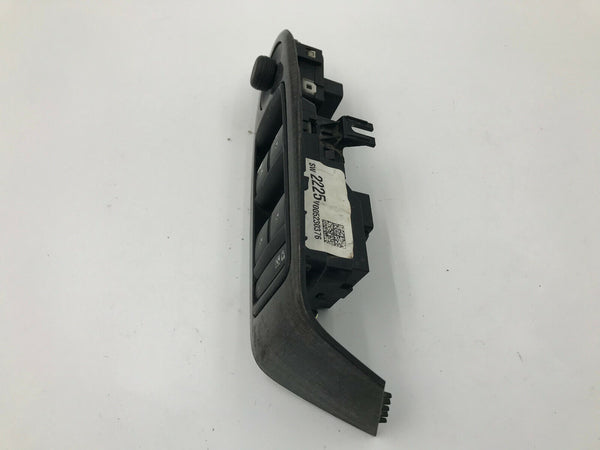 2014-2016 Chevrolet Malibu Master Power Window Switch OEM D02B31009