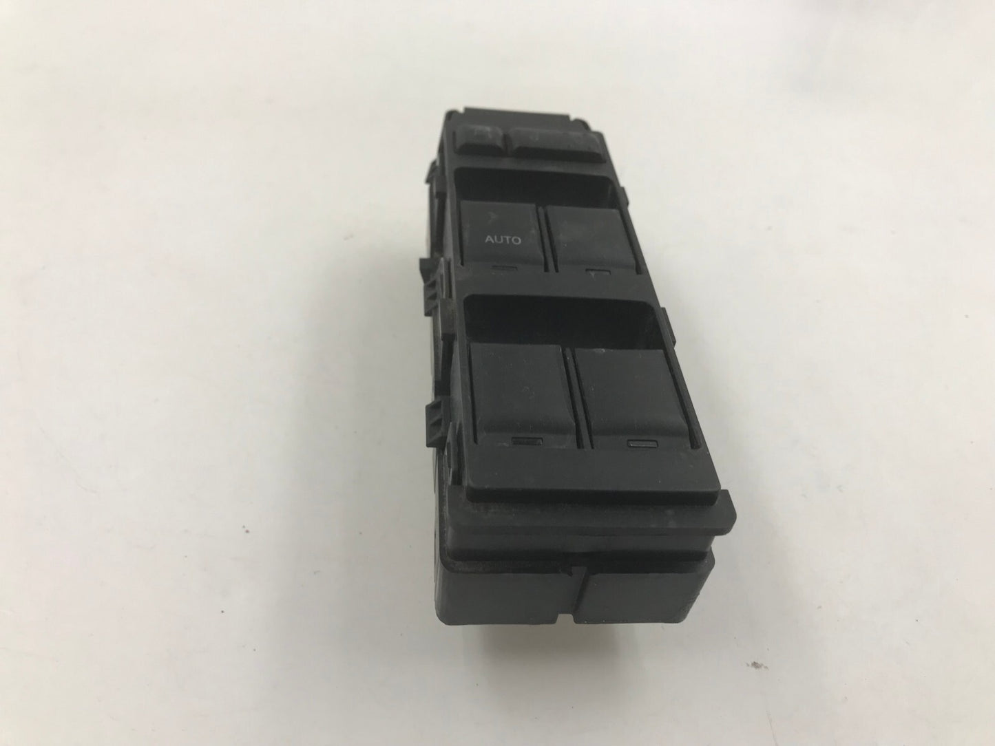 2007-2010 Jeep Compass Master Power Window Switch OEM B03B35084