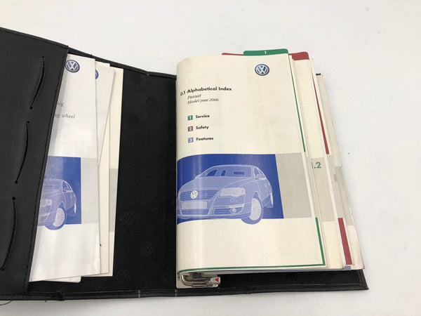2006 Volkswagen Passat Owners Manual Set with Case OEM C02B43019