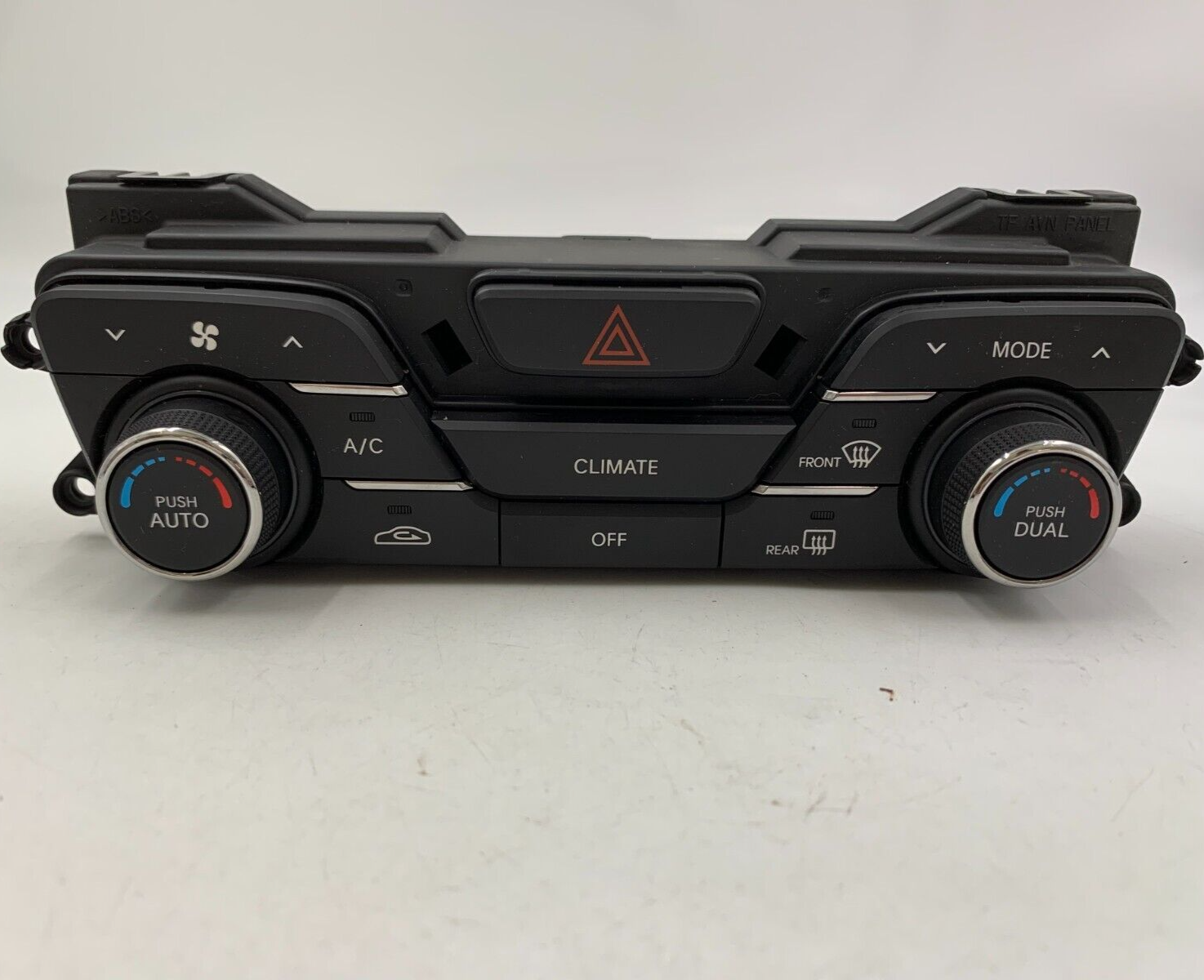 2011-2013 Kia Optima AC Heater Climate Control Unit OEM