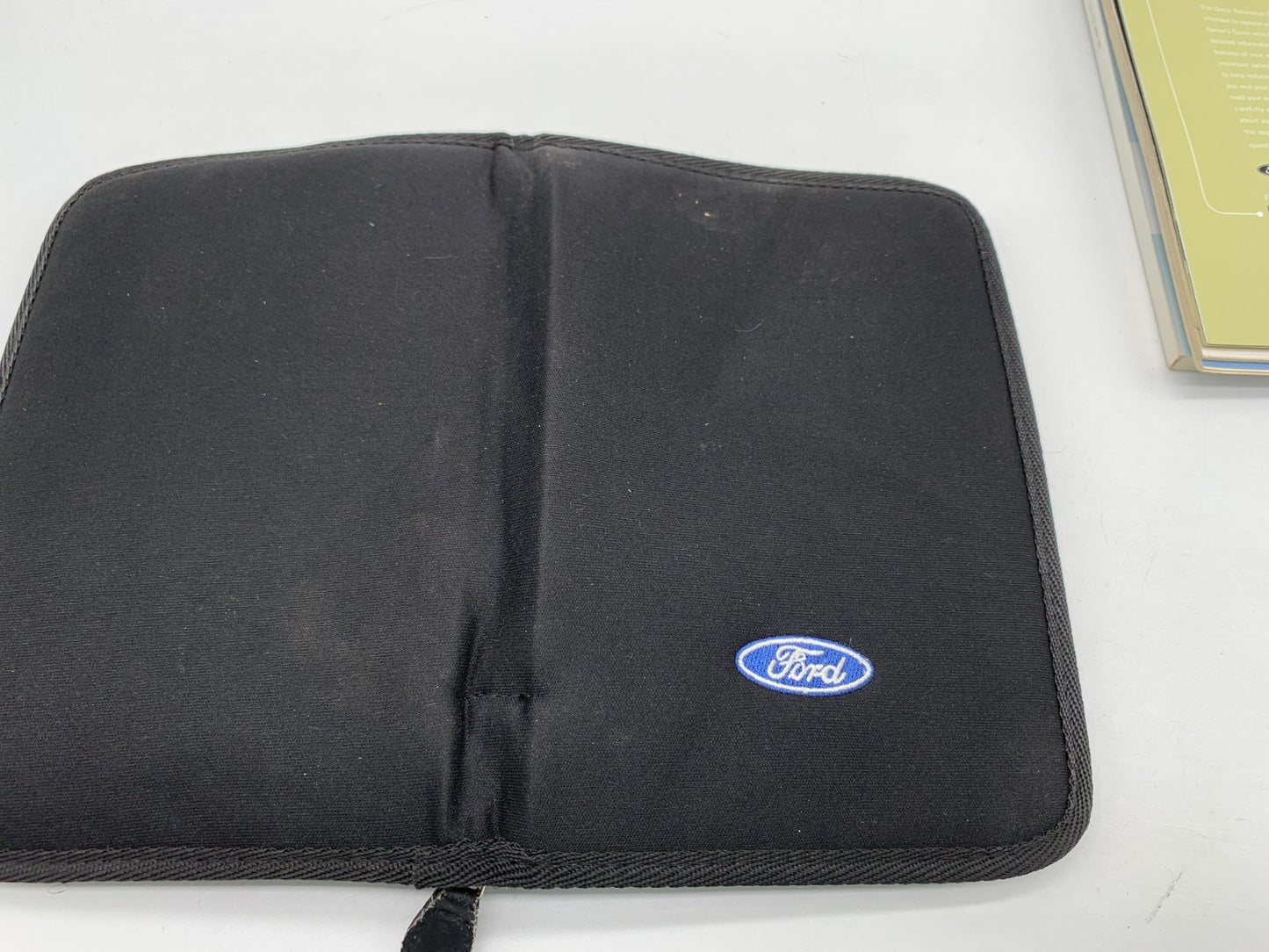 2007 Ford Edge Owners Manual Set with Case OEM B02B24011