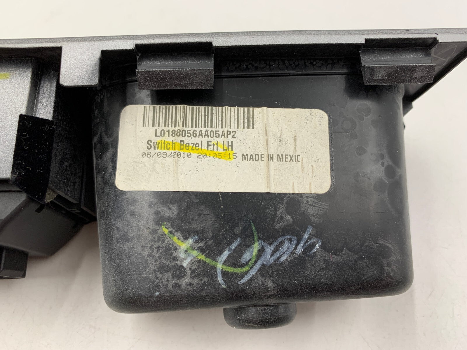 2010-2011 Mercury Milan Master Power Window Switch OEM D04B45074