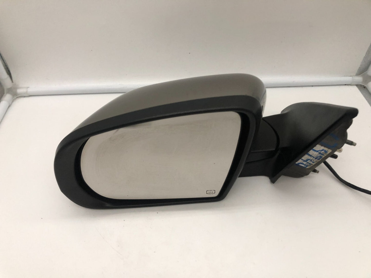 2014-2021 Jeep Cherokee Driver Side View Power Door Mirror Gray OEM D01B32001