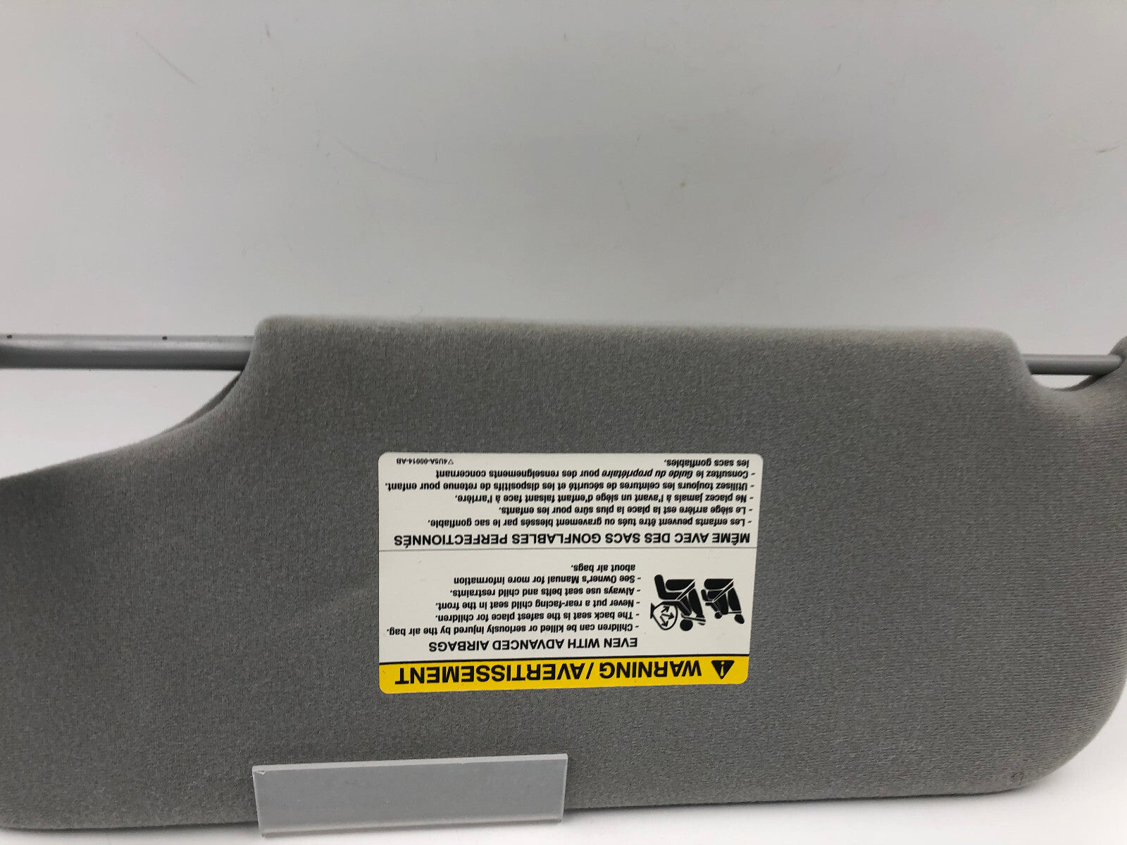 2005-2007 Ford Freestyle Passenger Sun Visor Gray Illuminated OEM D04B28003