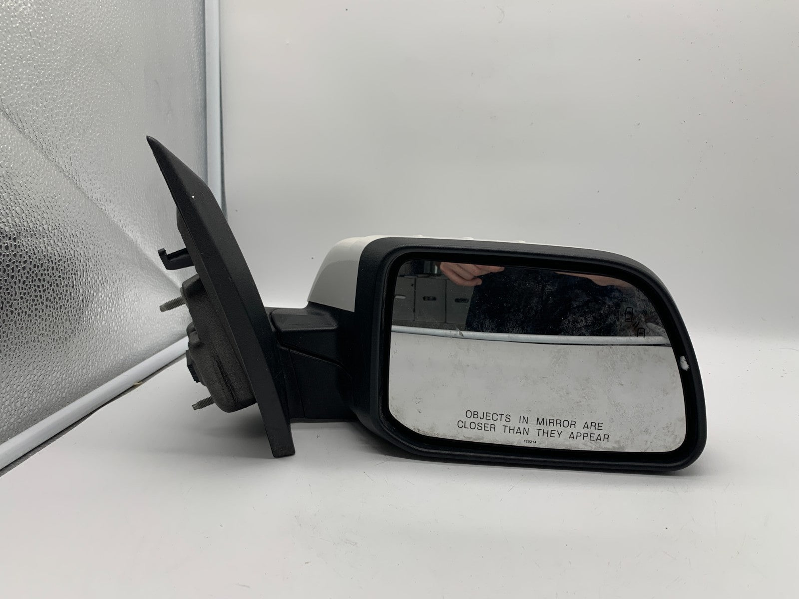 2015-2018 Ford Edge Passenger Side View Power Door Mirror White BSA A03B15002