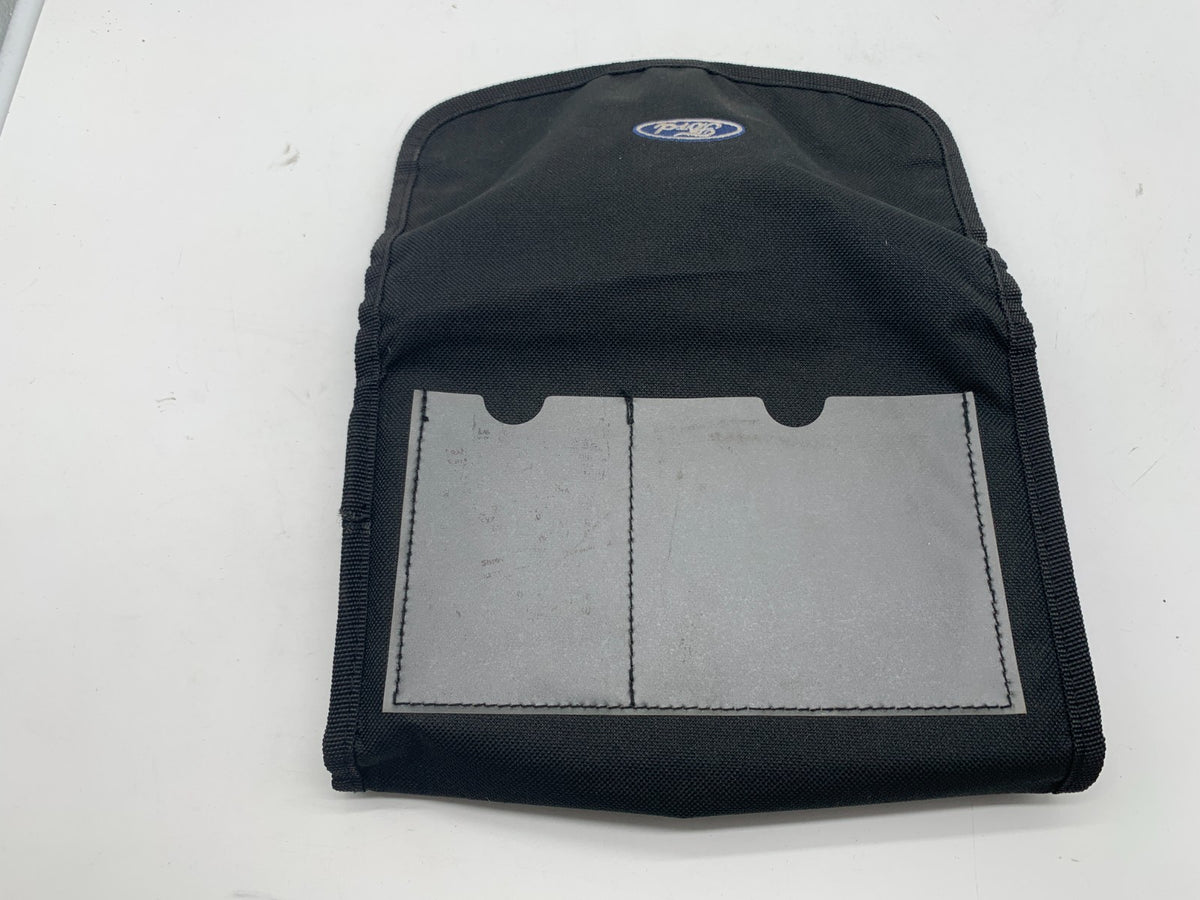 2014 Ford Taurus Owners Manual Set with Case OEM B04B23024