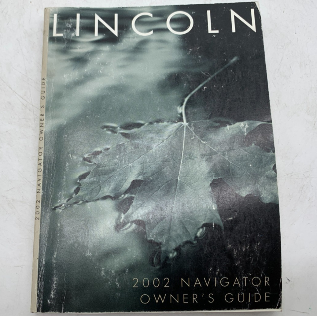 2002 Lincoln Navigator Owners Manual OEM A03B37011