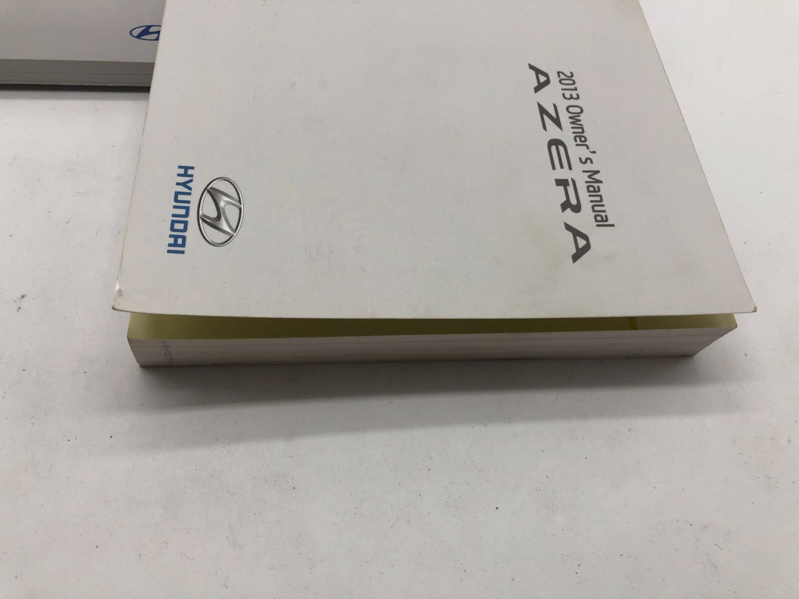 2013 Hyundai Azera Owners Manual Set with Case OEM A02B03031