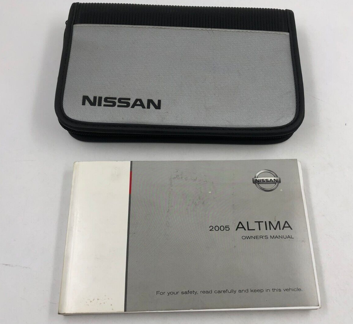 2005 Nissan Altima Owners Manual with Case OEM B02B06002