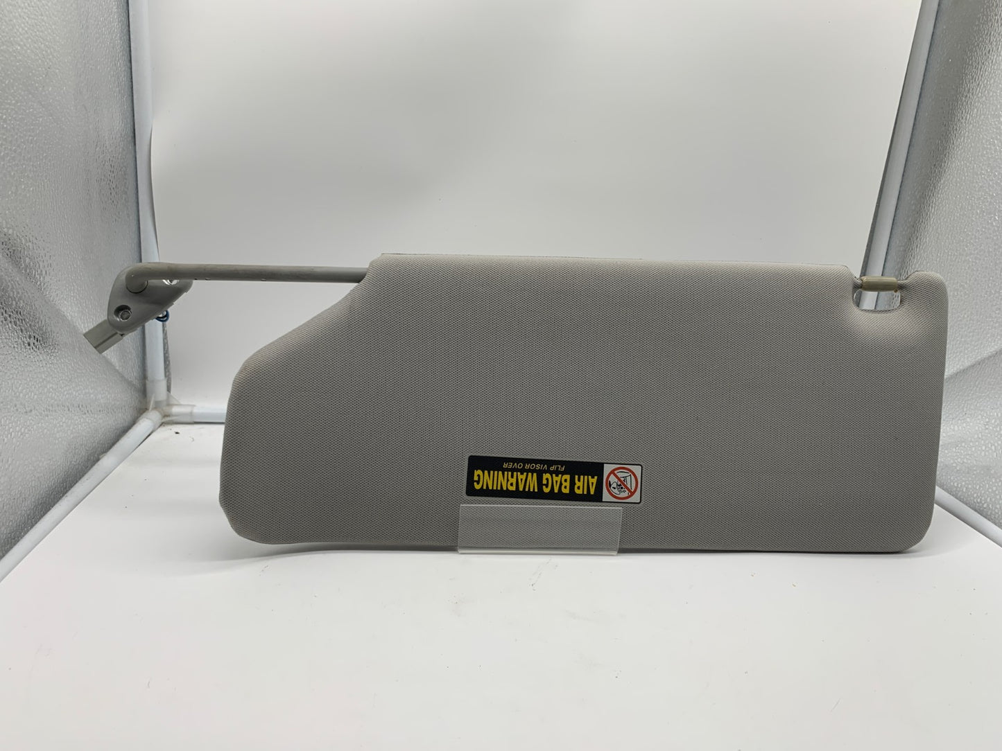 2006-2010 Honda Odyssey Passenger Sun Visor Gray Illuminated OEM C01B39060