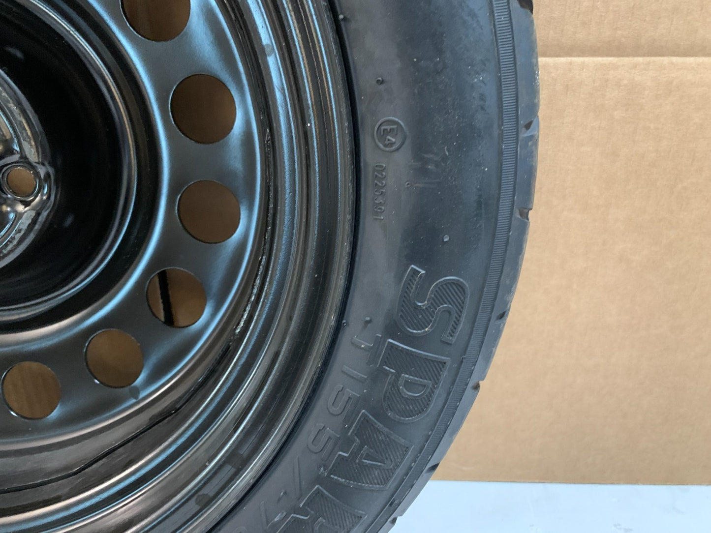 2013-2019 Ford Escape Spare Tire 17" Compact Donut with Jack Kit T155/70D17