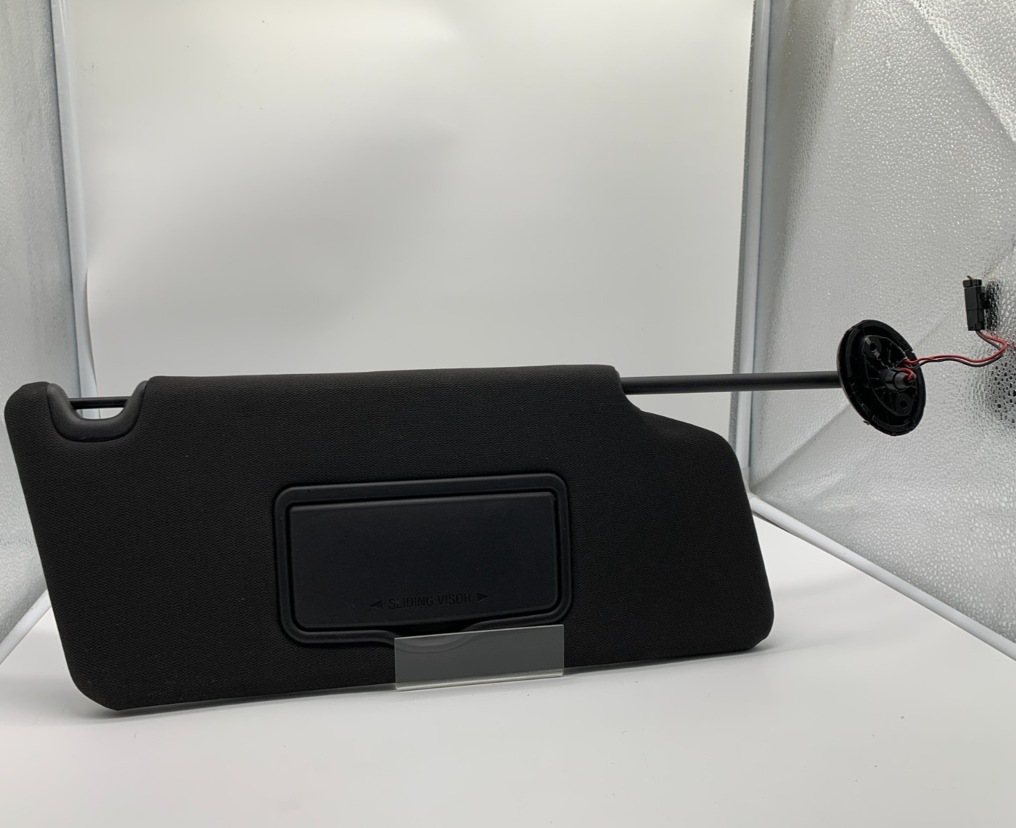 2011-2015 Ford Explorer Passenger Sun Visor Black Illuminated OEM B04B51004