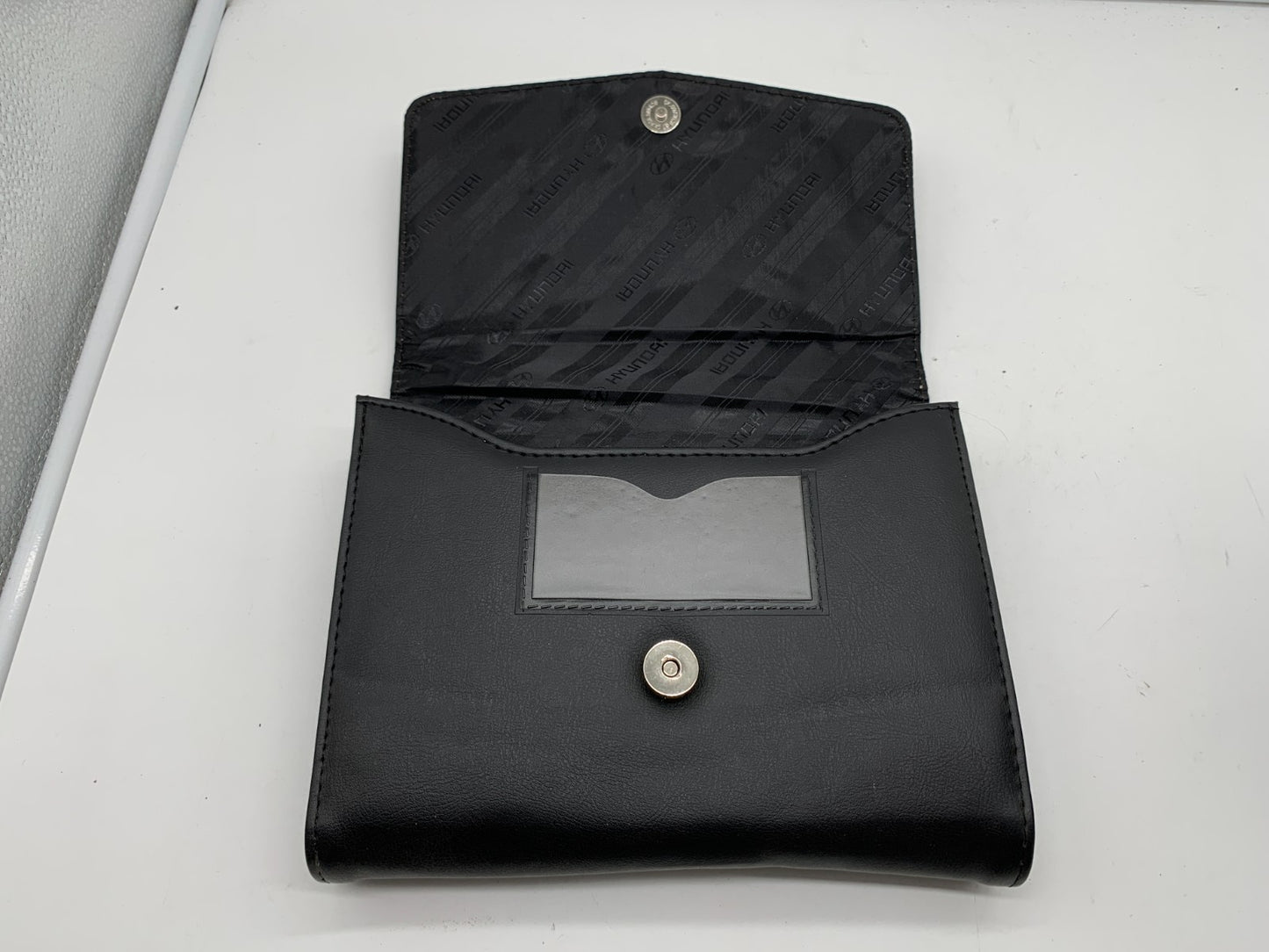 2011 Hyundai Tucson Owners Manual Set with Case OEM