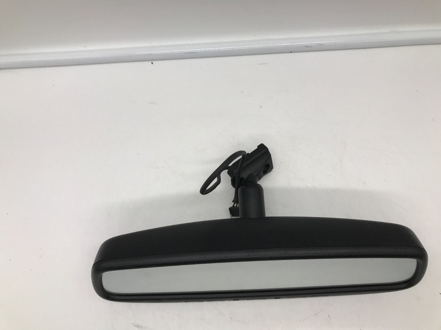 2010-2015 Kia Soul Interior Rear View Mirror OEM E02B65005
