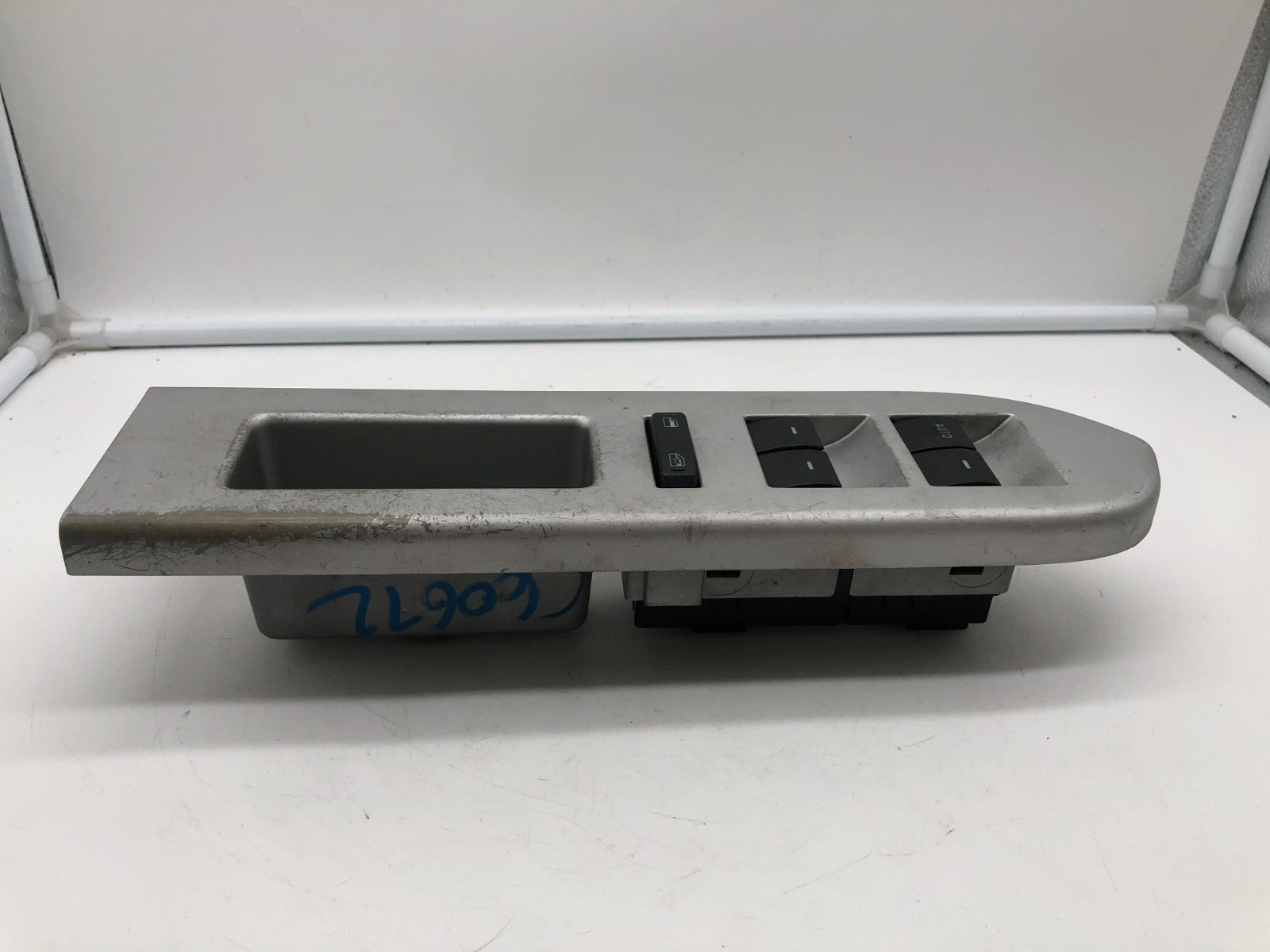 2008-2011 Mercury Mariner Master Power Window Switch OEM B03B54086