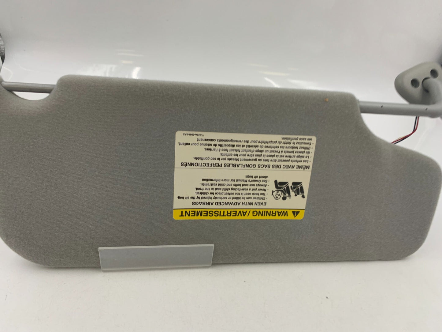 2005-2007 Ford Freestyle Driver Visor Sun Visor Gray Illuminated OEM C02B49011