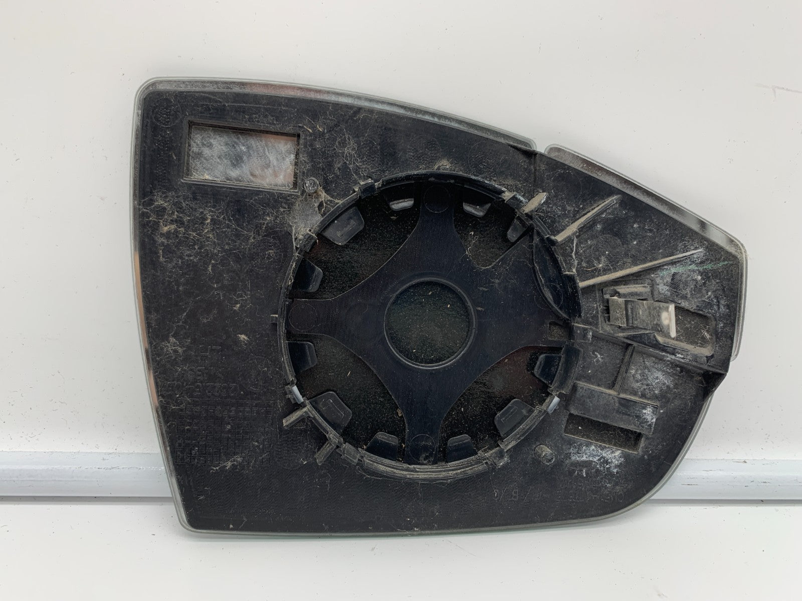 2015-2018 Ford Focus Driver Side View Power Door Mirror Glass Only OEM E02B38006