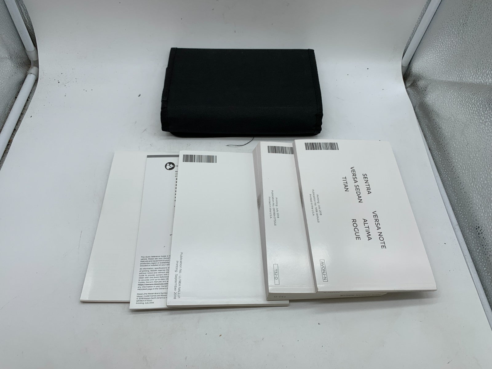 2019 Nissan Rogue Owners Manual Set with Case OEM A03B43002